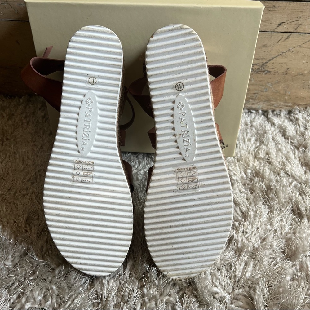 Women’s size 11 Camel Patrizia by Spring Step Platform Sandals - Picture 5 of 7